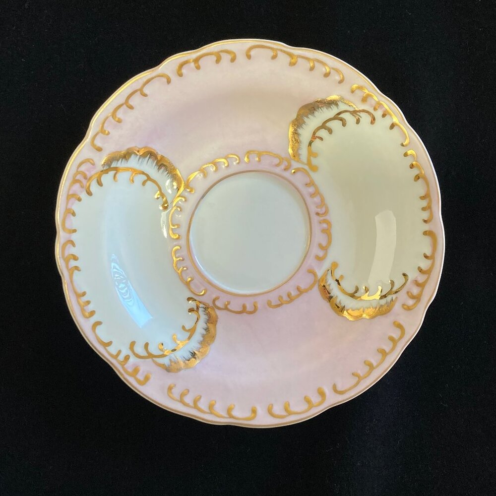 Goth Princess Teacup & Saucer with Hand painted Gold Details & Bat Decoration 🦇 - Picture 3 of 7